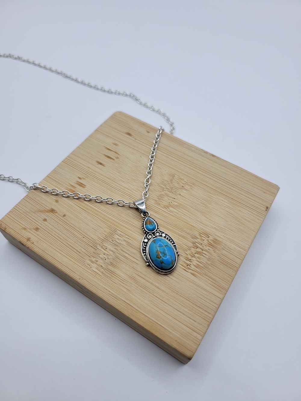 Turquoise Color Teardrop Pendant Necklace - Blue Silver Tone